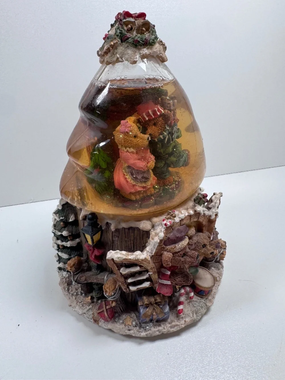 Holiday Time Christmas Musical Water Globe Tree Shape Bear Family Scene